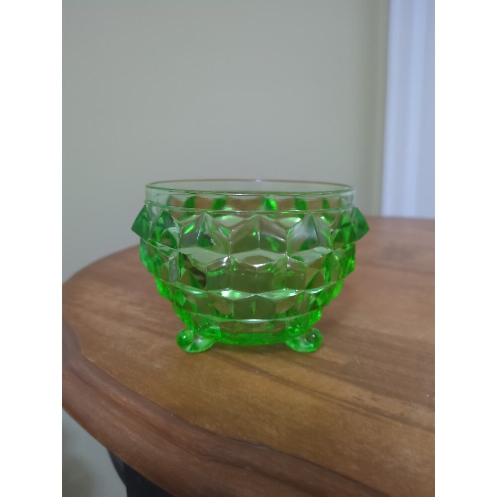Jeanette Cube Green Uranium Glass Footed Powder Jar No Lid